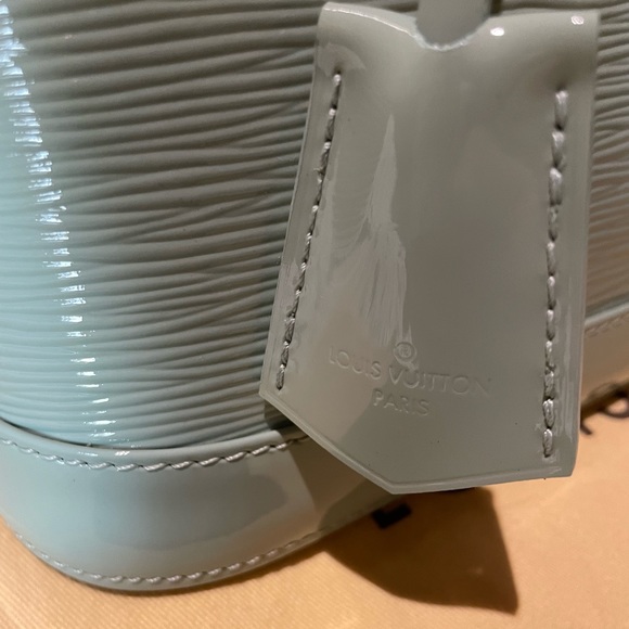 Authentic Louis Vuitton Alma PM Electric EPI Amand - Picture 2 of 11